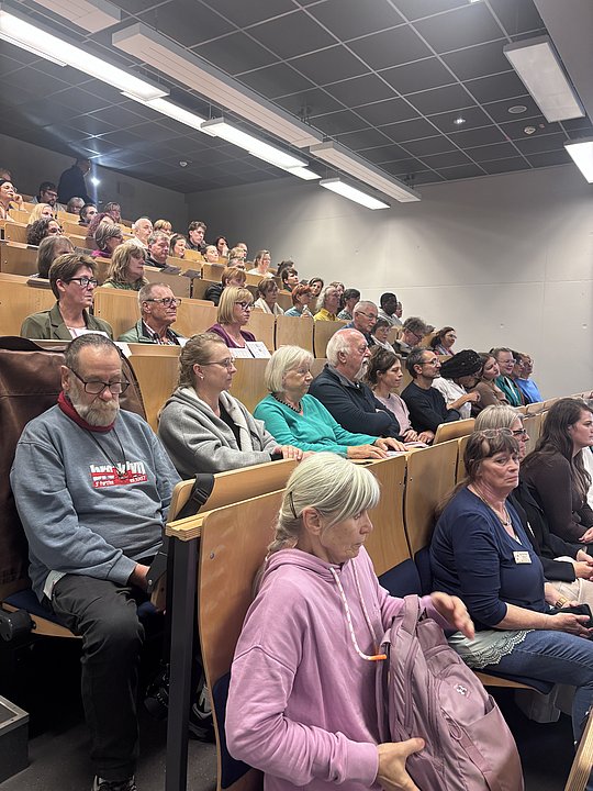 Publikum im Hörsaal